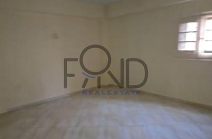 Apartment - 3 Bedrooms - 1 Bathroom for rent in Zizinia St. - South Investors Area - New Cairo City - Cairo