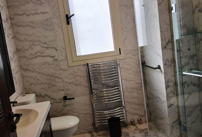 67993611 - Property Image 2