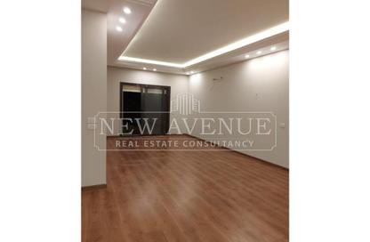 Apartment - 2 Bedrooms - 3 Bathrooms for sale in Green 5 - 6 October Compounds - 6 October City - Giza