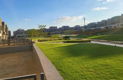 Townhouse - 3 Bedrooms - 3 Bathrooms for sale in Etapa - Sheikh Zayed Compounds - Sheikh Zayed City - Giza