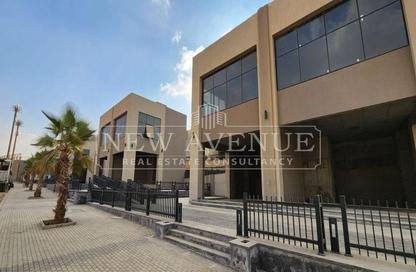 Retail - Studio - 1 Bathroom for sale in Palm Hills Village Gate - South Investors Area - New Cairo City - Cairo