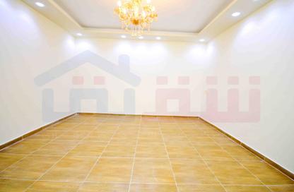 Apartment - 3 Bedrooms - 2 Bathrooms for sale in Tharwat - Hay Sharq - Alexandria