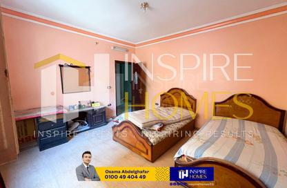 Apartment - 3 Bedrooms - 2 Bathrooms for sale in 3rd District - Sheikh Zayed City - Giza