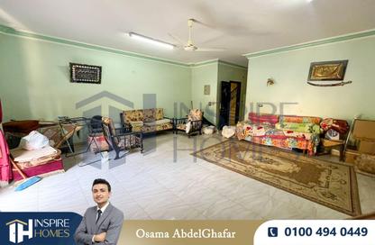 Apartment - 3 Bedrooms - 2 Bathrooms for sale in 3rd District - Sheikh Zayed City - Giza