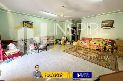 Apartment - 3 Bedrooms - 2 Bathrooms for sale in 3rd District - Sheikh Zayed City - Giza