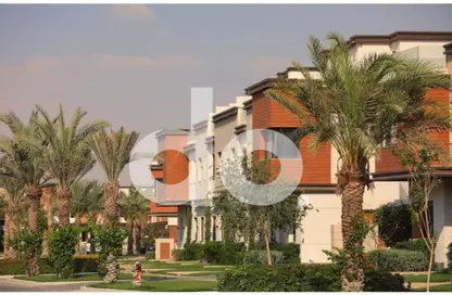 Townhouse - 4 Bedrooms - 3 Bathrooms for sale in Azzar 2 - 5th Settlement Compounds - The 5th Settlement - New Cairo City - Cairo