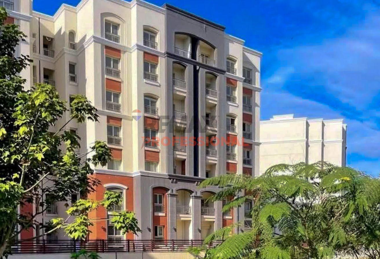 4-bedroom apartment 217 m² for sale in Alex West