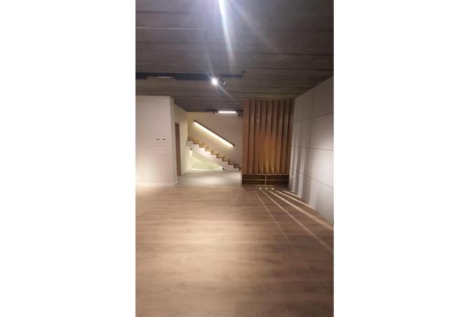 بنتهاوس تربلكس فاخر للإيجار كمبوند سوديك إيستاون