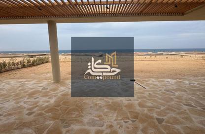 Chalet - 3 Bedrooms - 4 Bathrooms for sale in Ramla - Ras Al Hekma - North Coast