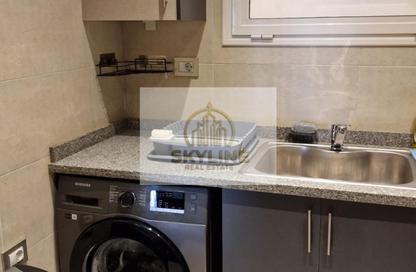 Apartment - 1 Bedroom - 2 Bathrooms for rent in Garden Residence - Hyde Park - New Cairo City - Cairo