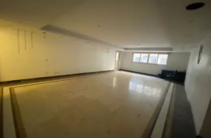 Office Space - Studio - 4 Bathrooms for rent in Mosadak St. - Dokki - Giza