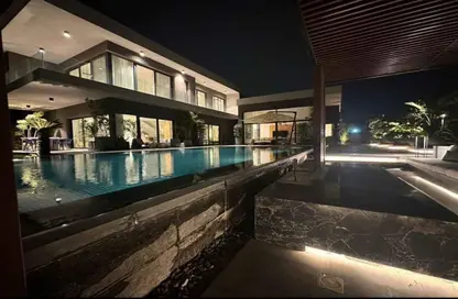 Villa - 5 Bedrooms - 5 Bathrooms for sale in Swan Lake West - 6 October Compounds - 6 October City - Giza