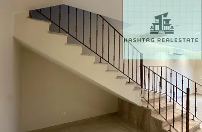 Villa - 4 Bedrooms - 4 Bathrooms for rent in Etapa - Sheikh Zayed Compounds - Sheikh Zayed City - Giza