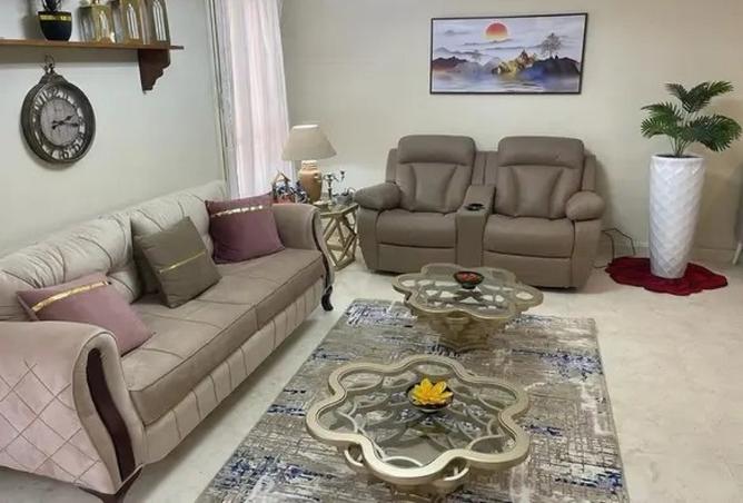 97436027 - Property Image 2