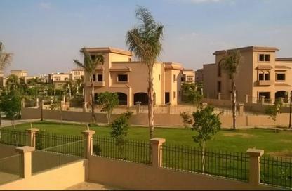 فيلا - 5 غرف نوم - 5 حمامات للبيع في ريحانا فيلاز - امتداد المستثمرين الشمالية - مدينة القاهرة الجديدة - القاهرة