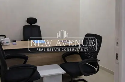 Retail - Studio for sale in The Gate Plaza Mall - 10th District - Sheikh Zayed City - Giza