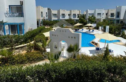 Chalet - 3 Bedrooms - 2 Bathrooms for sale in Mountain View - Ras Al Hekma - North Coast