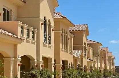 فيلا - 3 غرف نوم - 3 حمامات للبيع في الباتيو سولا - الباتيو - كمبوندات الشروق - مدينة الشروق - القاهرة