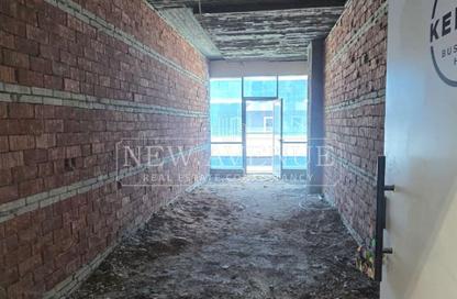 Retail - Studio - 2 Bathrooms for sale in Kernel Business Hub - North Teseen St. - The 5th Settlement - New Cairo City - Cairo