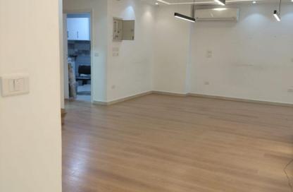 Office Space - 3 Bedrooms - 2 Bathrooms for rent in Rayhanah Plaza - Zahraa El Maadi - Hay El Maadi - Cairo