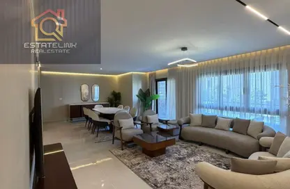 شقة - 3 غرف نوم - 3 حمامات للايجار في پريڤادو - مدينتي - القاهرة