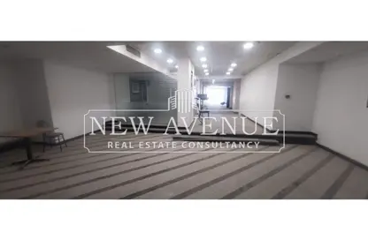 محل - استوديو - 3 حمامات للايجار في شارع كورنيش النيل - المعادي - حي المعادي - القاهرة