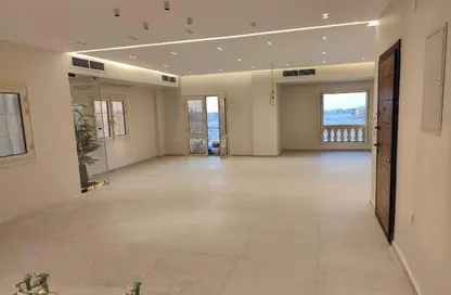 Apartment - 3 Bedrooms - 2 Bathrooms for sale in El Koronfel - The 5th Settlement - New Cairo City - Cairo Apartment - 3 Bedrooms - 2 Bathrooms for sale in El Koronfel - The 5th Settlement - New Cairo City - Cairo