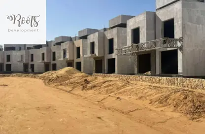 Villa - 4 Bedrooms - 6 Bathrooms for sale in Stei8ht - The 1st Settlement - New Cairo City - Cairo