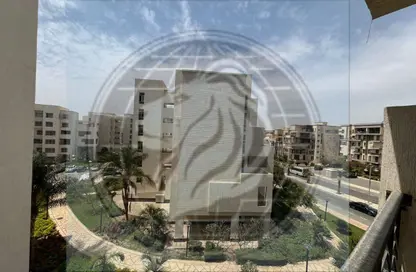 Apartment - 3 Bedrooms - 3 Bathrooms for sale in Madinaty - Cairo