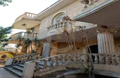 Villa - 7+ Bedrooms - 7+ Bathrooms for sale in Al Shouyfat St. - District 1 - The 5th Settlement - New Cairo City - Cairo