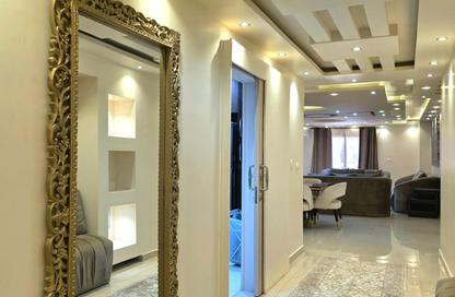 شقة - 3 - 3 للايجار في شارع شهاب - المهندسين - الجيزة