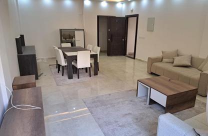 Apartment - 1 Bedroom - 2 Bathrooms for sale in Fifth Square - The 5th Settlement - New Cairo City - Cairo