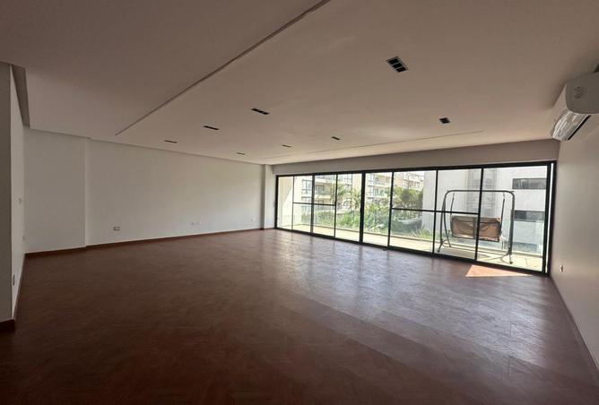 98004741 - Property Main Image