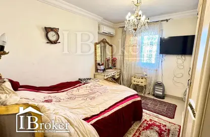 شقة - 2 غرف نوم - 1 حمام للبيع في السرايا - سيدي بشر - حي اول المنتزة - الاسكندرية