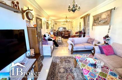 Apartment - 2 Bedrooms - 1 Bathroom for sale in Saraya - Sidi Beshr - Hay Awal El Montazah - Alexandria