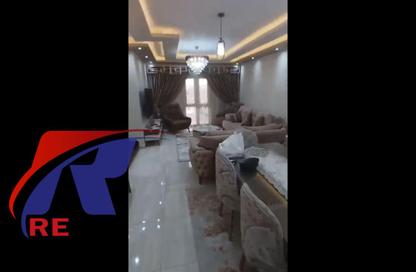 Apartment - 3 Bedrooms - 2 Bathrooms for sale in Ahmed Al Zomor St. - 9th Zone - Nasr City - Cairo