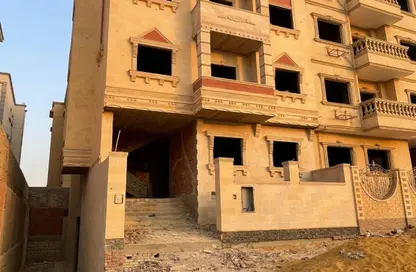 Whole Building - Studio for sale in El Shamaliat District - 6 October City - Giza