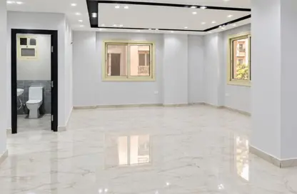 مساحات مكتبية - استوديو - 2 حمامات للايجار في شارع سوريا - المهندسين - الجيزة