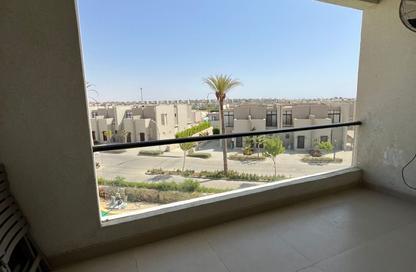 Chalet - 2 Bedrooms - 2 Bathrooms for sale in Azha - Al Ain Al Sokhna - Suez