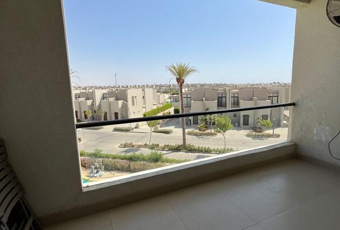 99392635 - Property Image 2