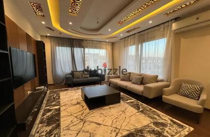 Apartment - 3 Bedrooms - 3 Bathrooms for rent in Palm Hills Village Gate - South Investors Area - New Cairo City - Cairo Apartment - 3 Bedrooms - 3 Bathrooms for rent in Palm Hills Village Gate - South Investors Area - New Cairo City - Cairo