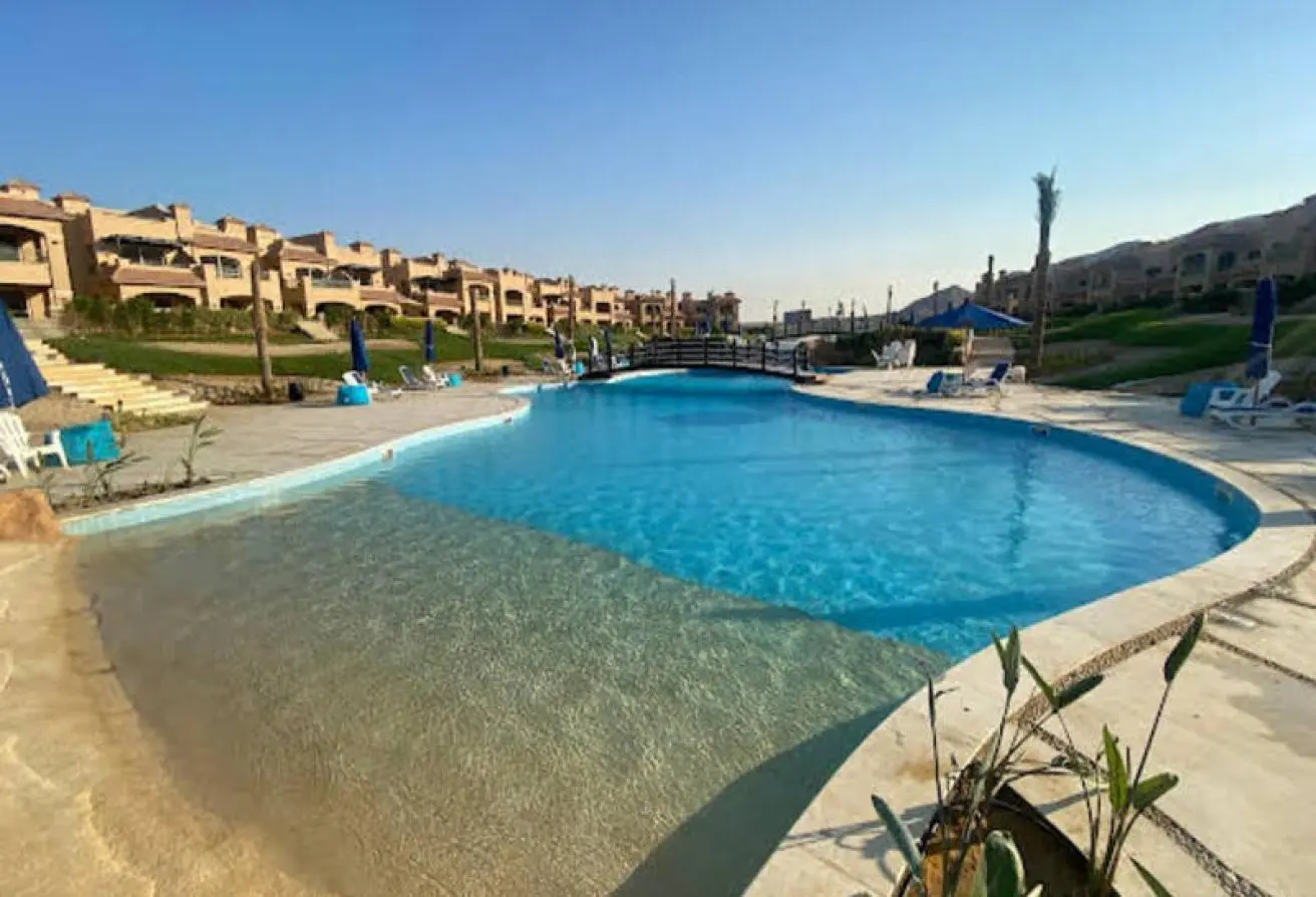 84773133 - Property Main Image