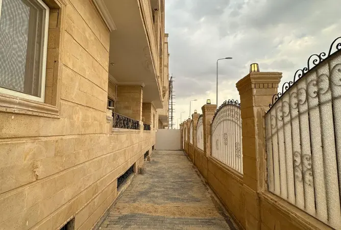 87208207 - Property Image 3