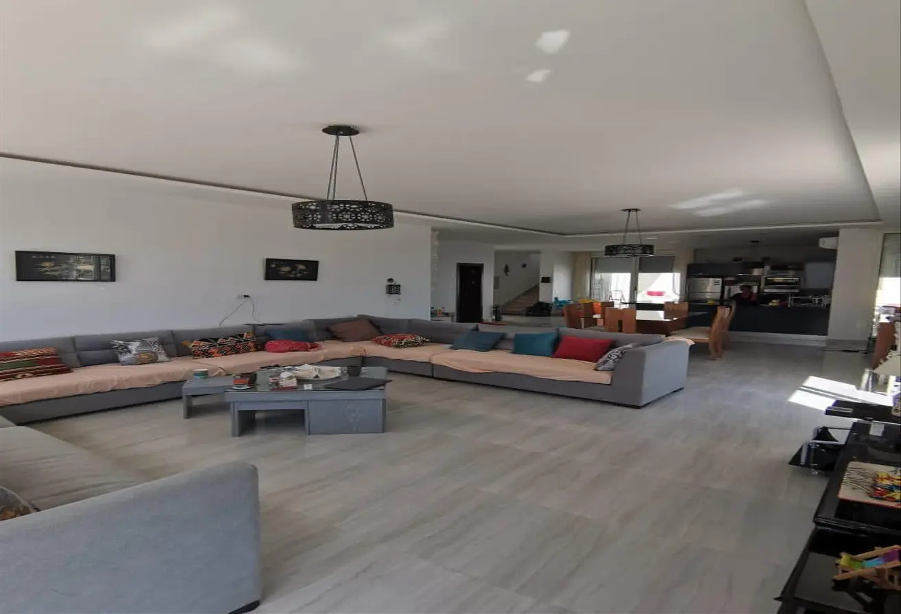 84775173 - Property Main Image
