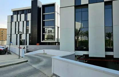 Office Space - 2 Bedrooms - 1 Bathroom for rent in Hyde Park Business District Mall - South Teseen St. - The 5th Settlement - New Cairo City - Cairo