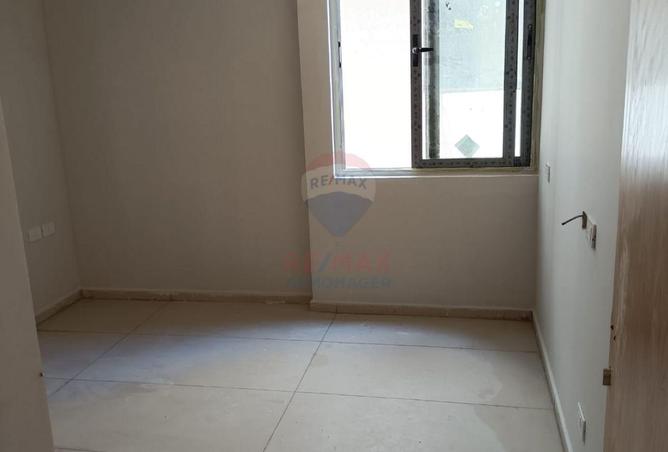 64388733 - Property Image 3