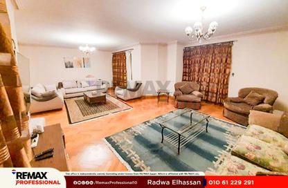 Apartment - 3 Bedrooms - 3 Bathrooms for rent in Al Geish Road - Laurent - Hay Sharq - Alexandria