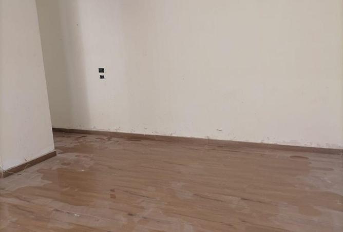 81836818 - صورة العقار 3
