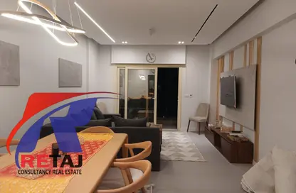 Apartment - 3 Bedrooms - 2 Bathrooms for rent in Town Residence 41 - 5th Settlement Compounds - The 5th Settlement - New Cairo City - Cairo