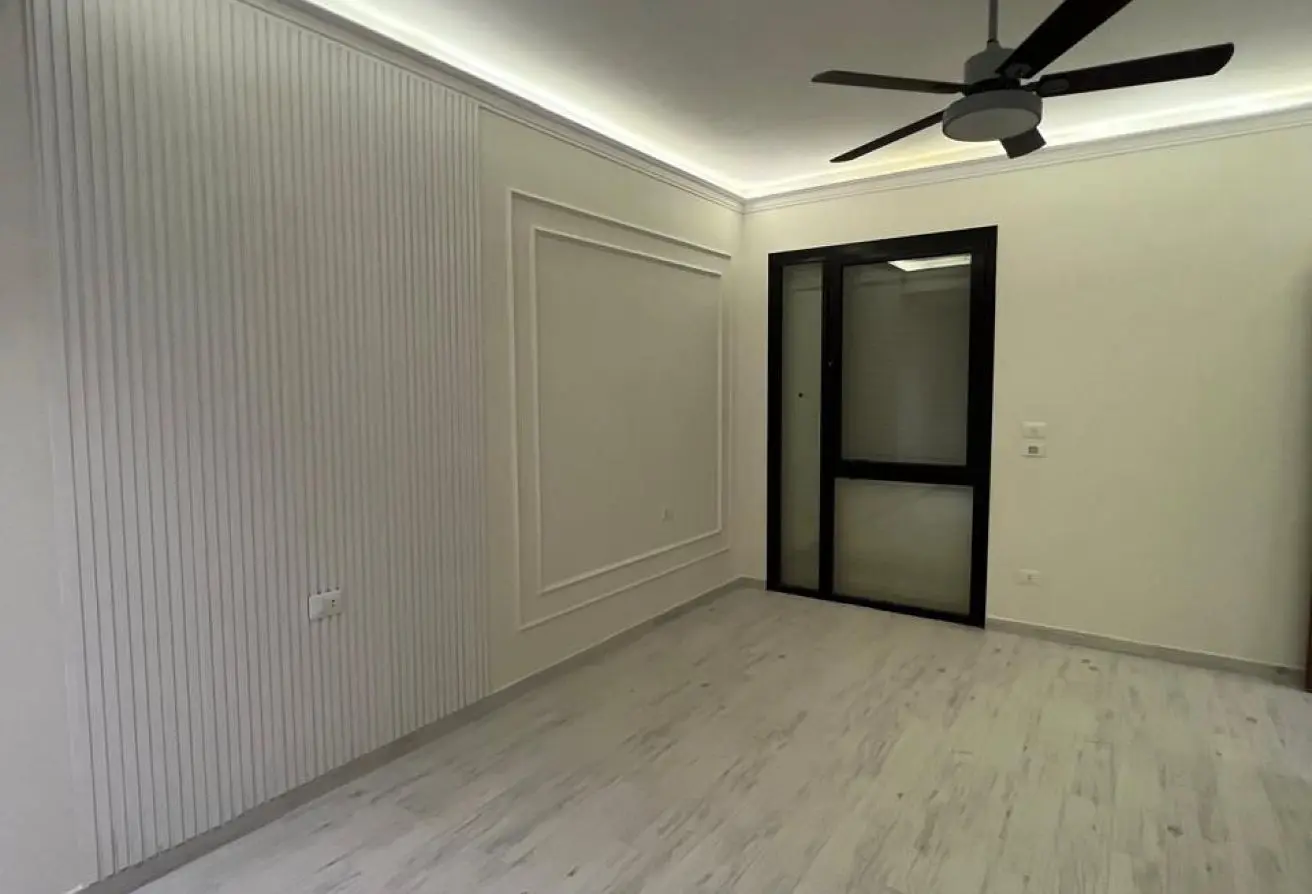 112985939 - Property Main Image